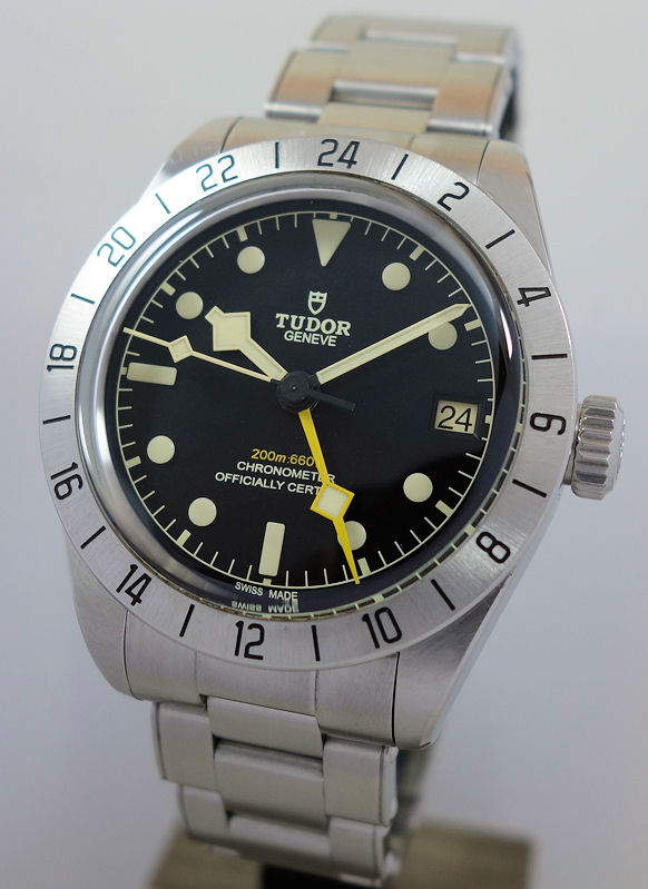 DSC07226 TUDOR Black Bay PRO 79470 Steel on bracelet Box & Card 2023