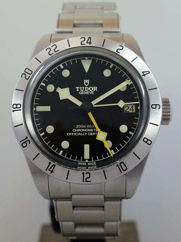 DSC07228 TUDOR Black Bay PRO 79470 Steel on bracelet Box & Card 2023
