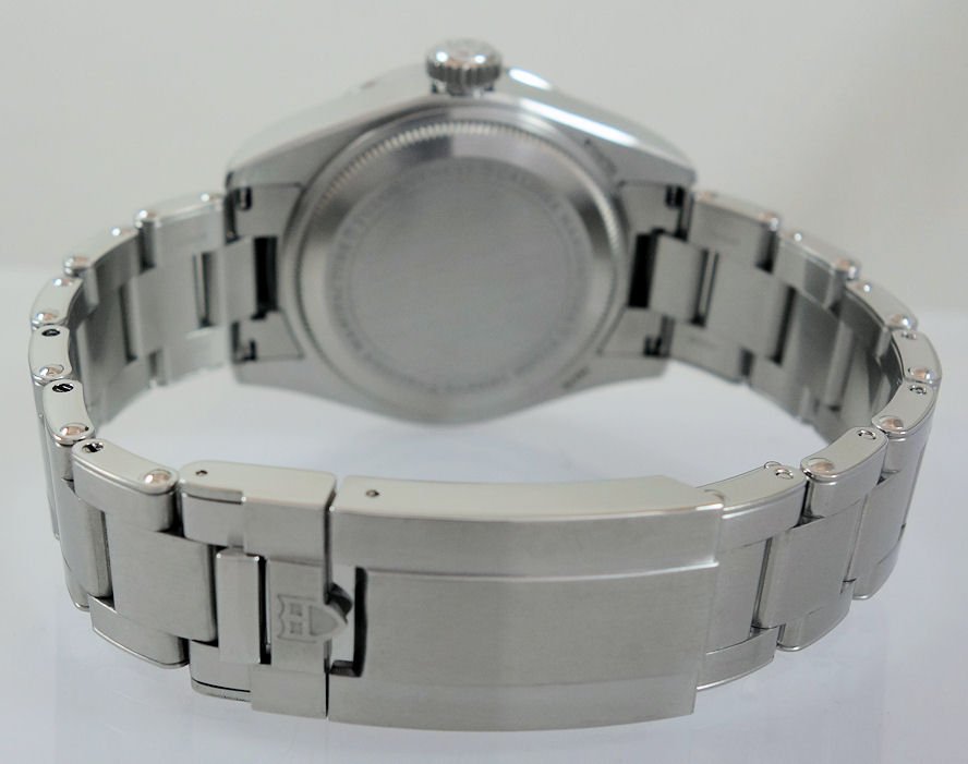 DSC07233 TUDOR Black Bay PRO 79470 Steel on bracelet Box & Card 2023