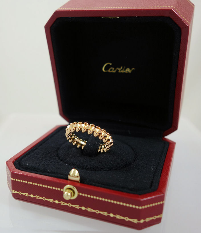 DSC07330 CARTIER CLASH Ring 18k Rose-Gold Small B4229852 Box & Papers Size 56