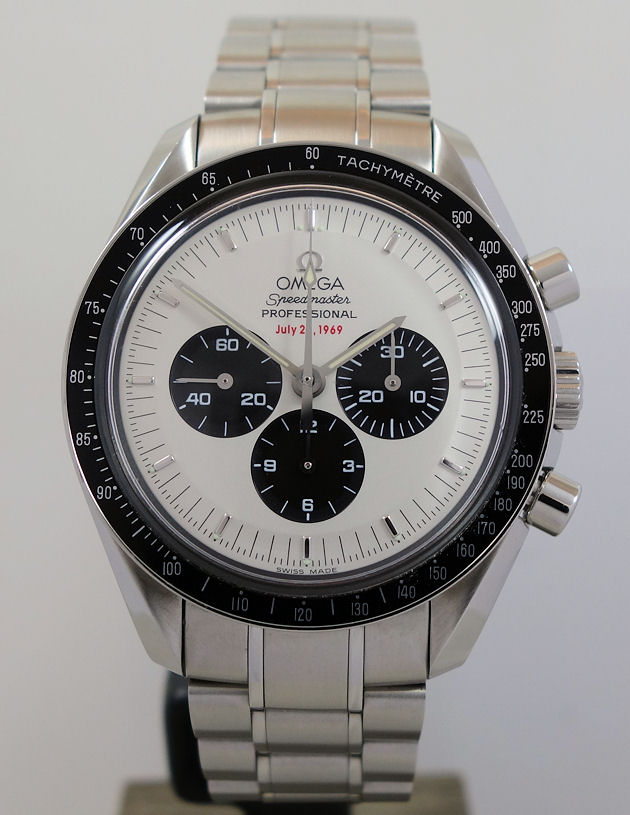 DSC07658 OMEGA Apollo 11 Speedmaster 35th Anniversary MOON-Landing 3569.31.00 Ltd. Edn. 3500 Pieces!