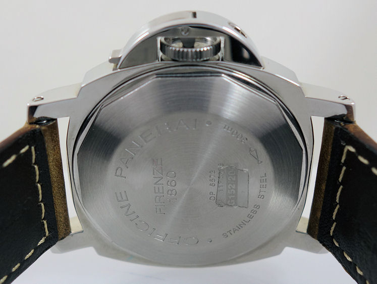 DSC07874 Panerai PAM 123 Luminor Destro (left-hand) Power Reserve *RARE* Box & Card