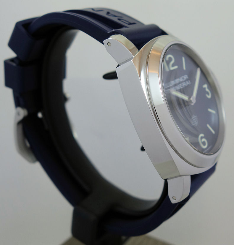 DSC08028 Panerai Luminor Base Logo 44mm, Steel PAM1623 Blue-dial Box & Card