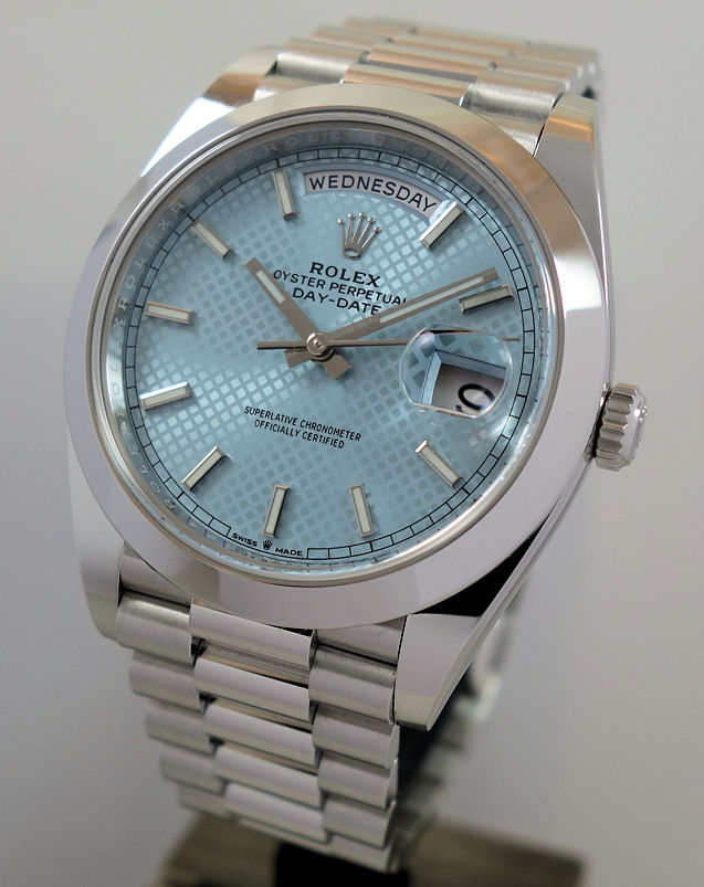 DSC08116 Rolex Day-Date 40 Platinum 228206 ICE-BLUE Dial Box & Card 2021