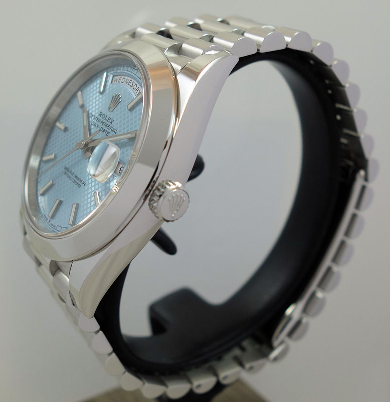 DSC08126 Rolex Day-Date 40 Platinum 228206 ICE-BLUE Dial Box & Card 2021