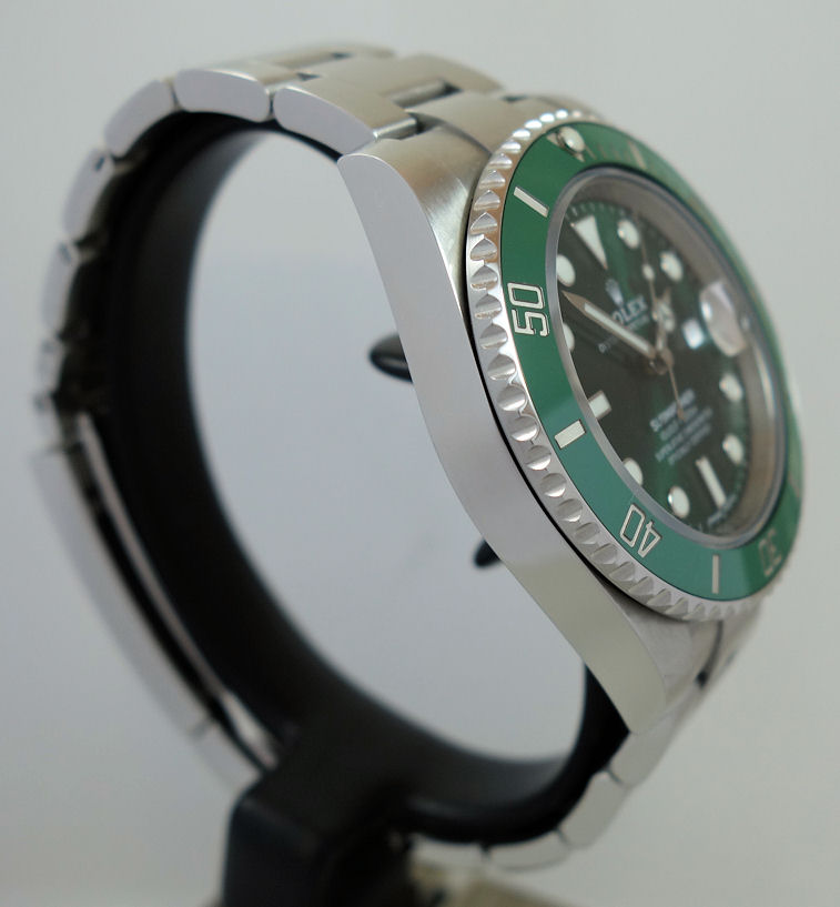 DSC08168 Rolex Submariner 116610LV GREEN HULK Box & Card 2017 *FULL SET*
