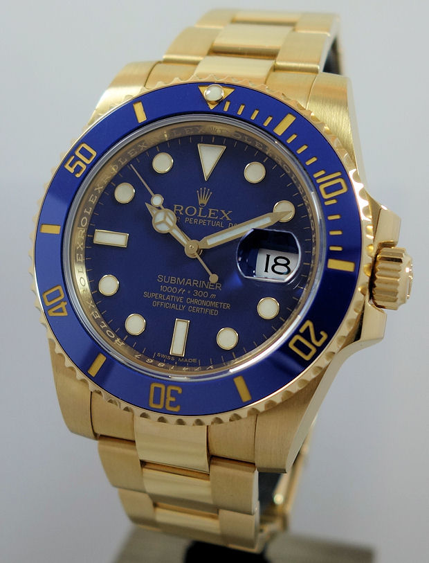 DSC08392 ROLEX Submariner 18k Yellow-Gold Rare Matt Blue Dial 116618 LB Box & Card Collectors Quality As New.