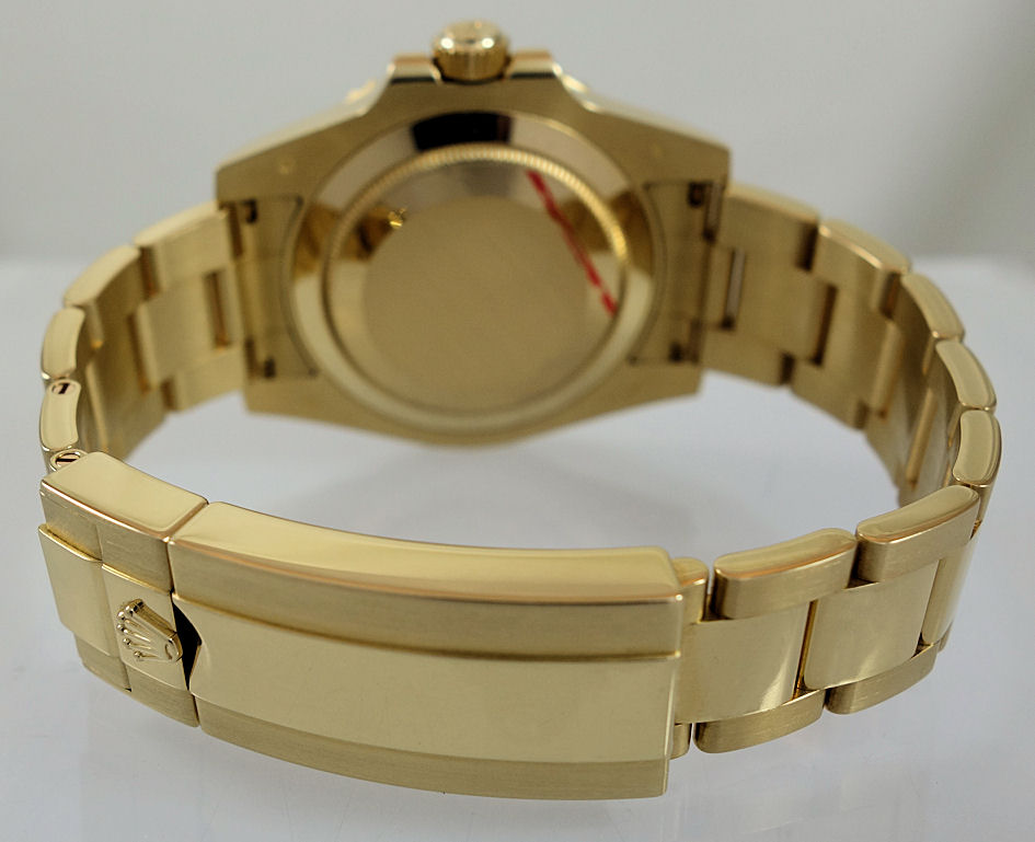 DSC08407 ROLEX Submariner 18k Yellow-Gold Rare Matt Blue Dial 116618 LB Box & Card Collectors Quality As New.