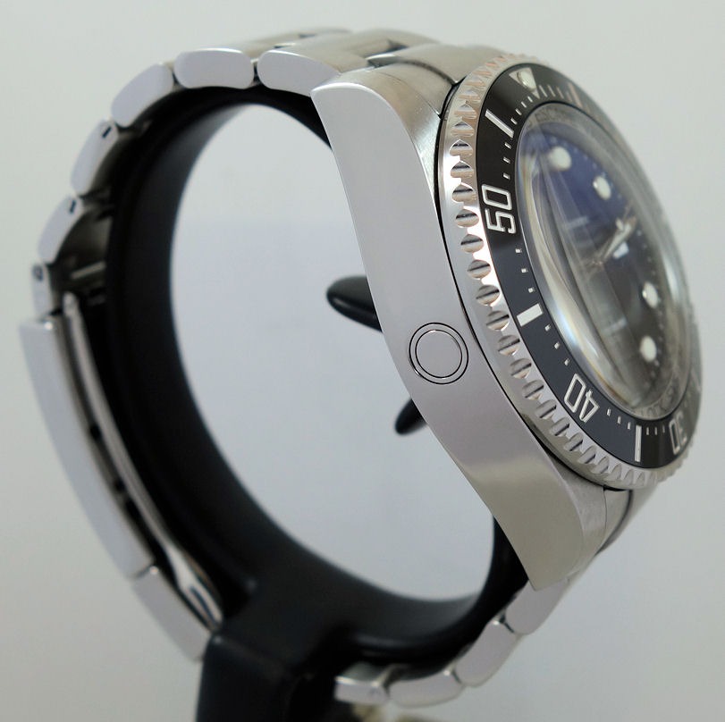 DSC08587 Rolex DEEPSEA SeaDweller James Cameron 126660 Full set!