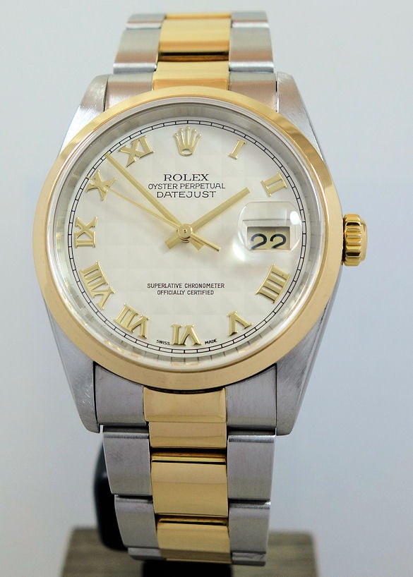 DSC08521 Rolex Datejust 36 Pyramid Roman dial 16203 c 2000
