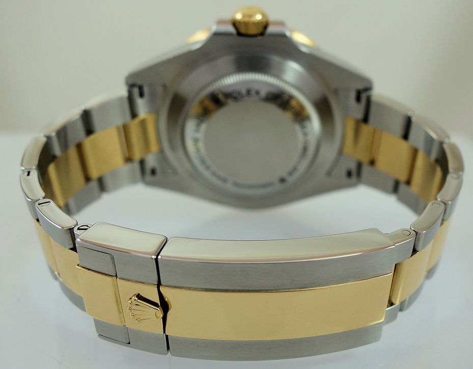 DSC08634 ROLEX SEA-DWELLER 43mm 18K & STEEL 126603 Box & Card 2021