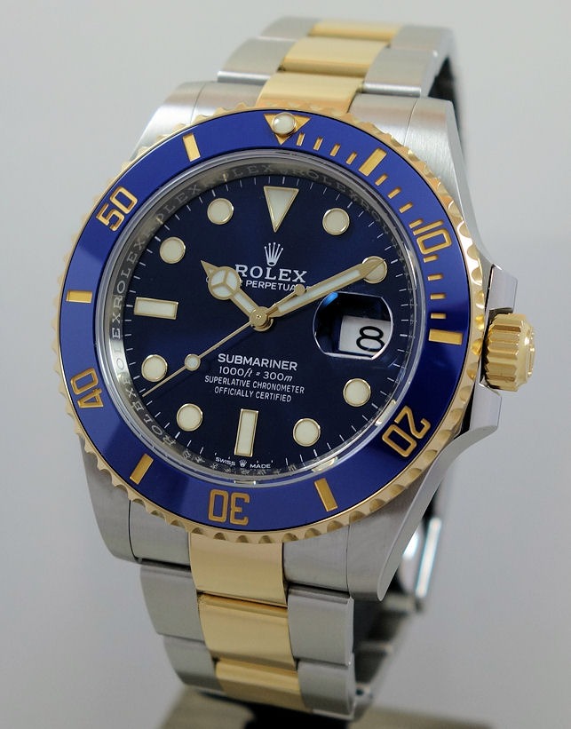 DSC08762 Rolex Submariner Bluesy 126613LB 41mm Box & Card