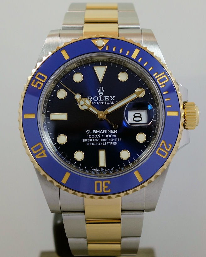 DSC08765 Rolex Submariner Bluesy 126613LB 41mm Box & Card