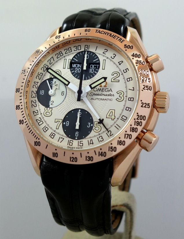 DSC08829 Omega 18K Speedmaster Chronograph 39mm Triple-Date, Black & White dial 36233321
