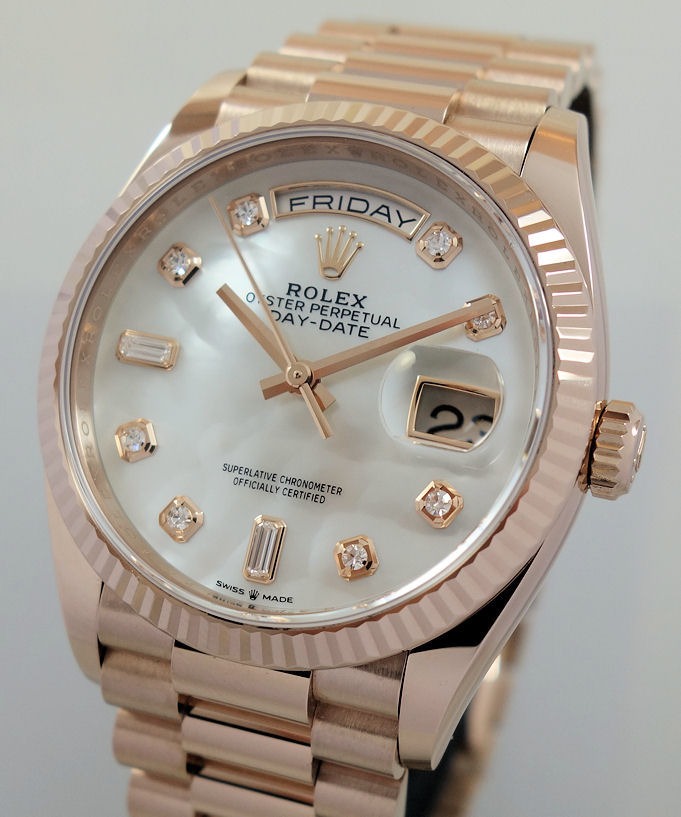 DSC09445_s ROLEX Day-Date 36mm 18ct EVEROSE Mother-of-Pearl Diamond dial 128235 Box & Card