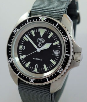 CWC Royal Navy Automatic Diver Steel RN300-MT AS120-D