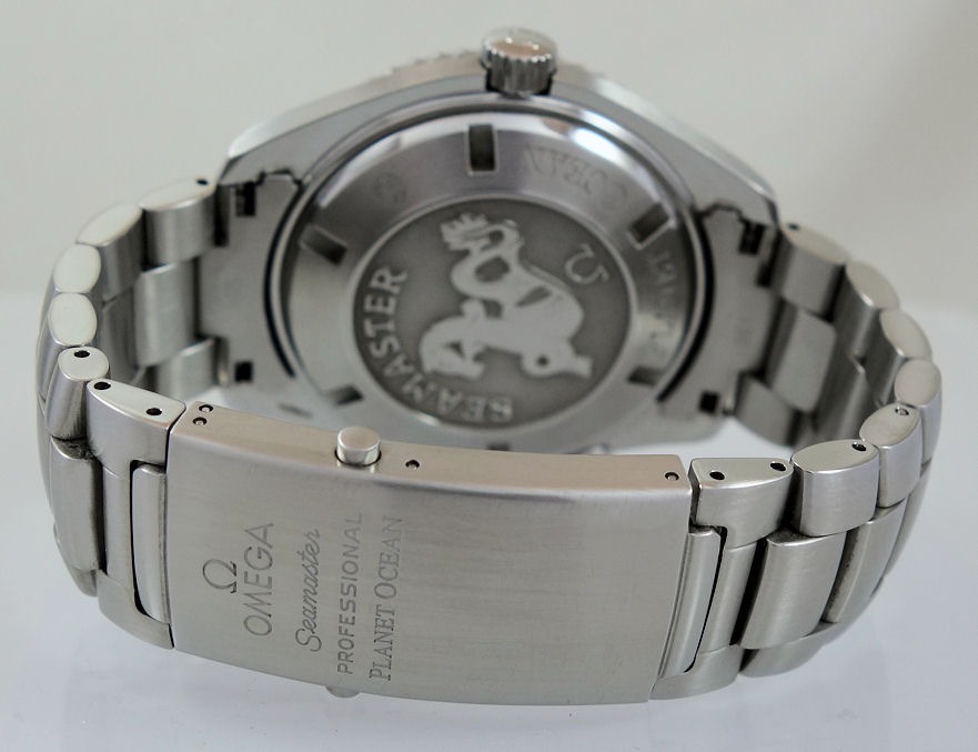 DSC09661 Omega Seamaster Planet Ocean 600m Steel 45.5mm Co-Axial 2200.50.00